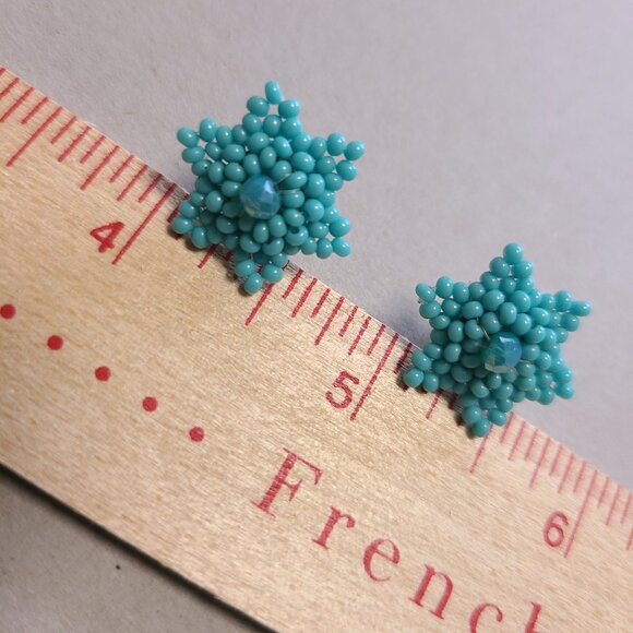 Beaded Star Earrings - Picture 2 of 3
